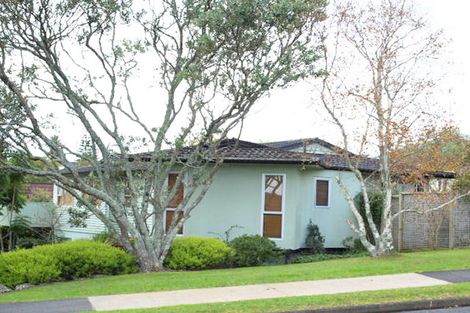 Photo of property in 11 Bert Wilson Place, Cockle Bay, Auckland, 2014
