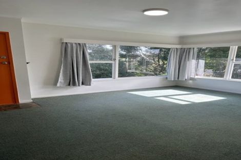 Photo of property in 2/39 Eban Avenue, Hillcrest, Auckland, 0627