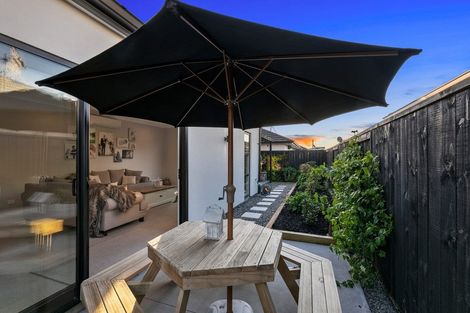 Photo of property in 1 Coolgardie Close, Papamoa, 3118