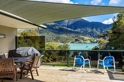 Photo of property in 12 St Omer Road, Saint Omer, Picton, 7282