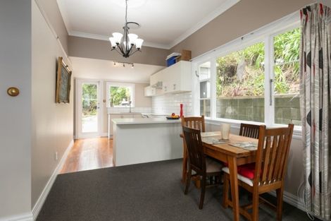 Photo of property in 37 Drummond Street, Mount Cook, Wellington, 6021