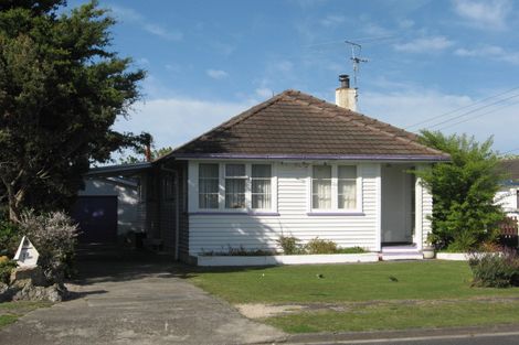 Photo of property in 22 Churchill Crescent, Te Hapara, Gisborne, 4010