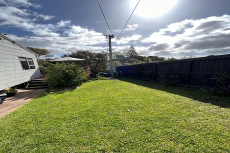 Photo of property in 1/25 Tawa Road, Te Atatu Peninsula, Auckland, 0610