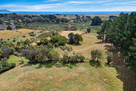 Photo of property in 126 Te Hapua Road, Te Horo, Otaki, 5581