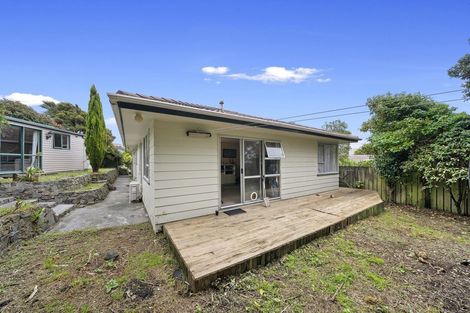 Photo of property in 16 Buccaneer Place, Grenada Village, Wellington, 6037