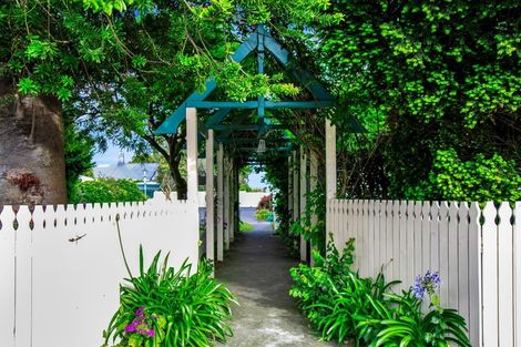 Photo of property in 6 Princes Street, Hawera, 4610