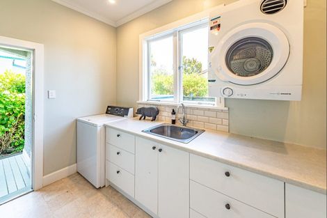 Photo of property in 299 Saint Hill Street, Whanganui, 4500