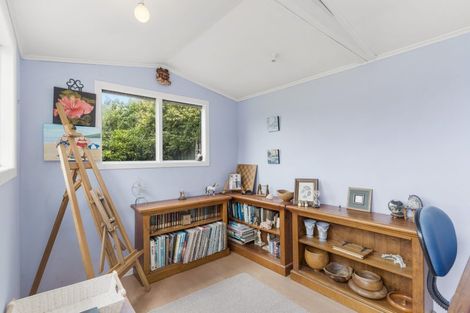 Photo of property in 45 Lauderdale Road, Birkdale, Auckland, 0626