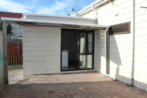 Photo of property in 116 Melbourne Street, South Dunedin, Dunedin, 9012