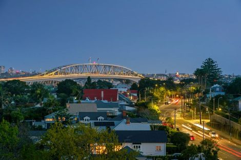 Photo of property in 6/6 Bruce Street, Northcote Point, Auckland, 0627