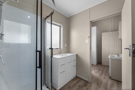 Photo of property in 524 Burtt Road, Runciman, Drury, 2578