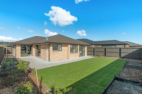 Photo of property in 16 Helen Place, Halswell, Christchurch, 8025