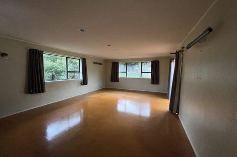 Photo of property in 7 Marama Street, Castor Bay, Auckland, 0620