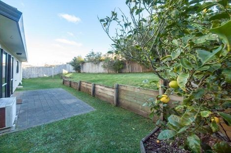 Photo of property in 39 Waverton Terrace, Churton Park, Wellington, 6037