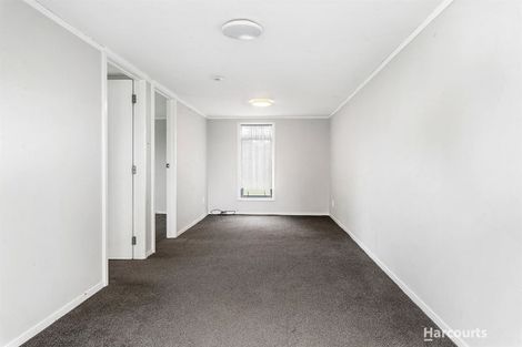 Photo of property in 132 Chichester Drive, Rosehill, Papakura, 2113