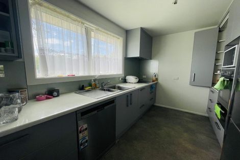 Photo of property in 26 Woodford Terrace, Ilam, Christchurch, 8053