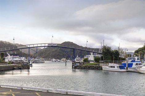 Photo of property in 1/29 Waikawa Road, Picton, 7220