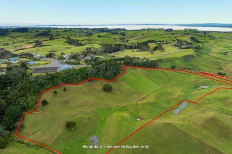 Photo of property in 34 Cemetery Road, Pollok, 2684