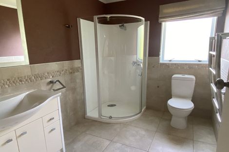 Photo of property in 18 Churchill Avenue, Hokowhitu, Palmerston North, 4410