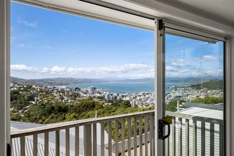 Photo of property in 4 Karepa Street, Brooklyn, Wellington, 6021