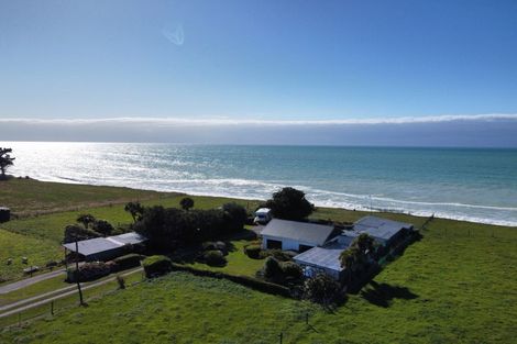Photo of property in 347 Waimate Highway, Saint Andrews, Timaru, 7971