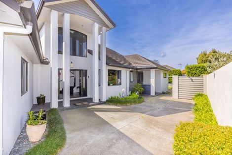 Photo of property in 15 Naomi Place, Cambridge, 3434