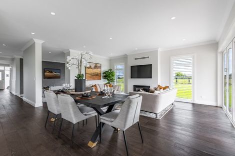 Photo of property in 4 Sunline Drive, Leamington, Cambridge, 3432