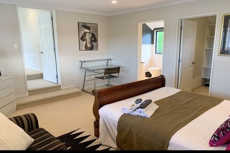 Photo of property in 106 Meadowland Drive, Somerville, Auckland, 2014