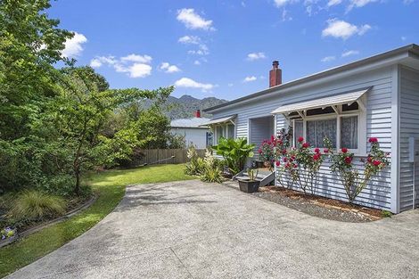 Photo of property in 35 Aroha View Avenue, Te Aroha, 3320