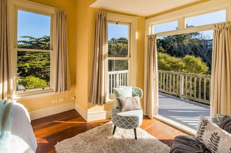 Photo of property in 32 Crieff Street, Northland, Wellington, 6012