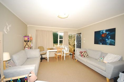 Photo of property in 2/20 Ferndale Road, Mount Wellington, Auckland, 1060