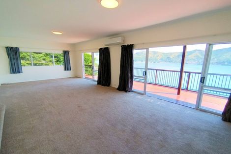 Photo of property in 27 Ranui Crescent, Diamond Harbour,  8971