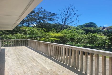 Photo of property in 14 Kirby Street, Glendene, Auckland, 0602