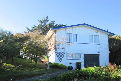 Photo of property in 24 Silverbirch Grove, Churton Park, Wellington, 6037