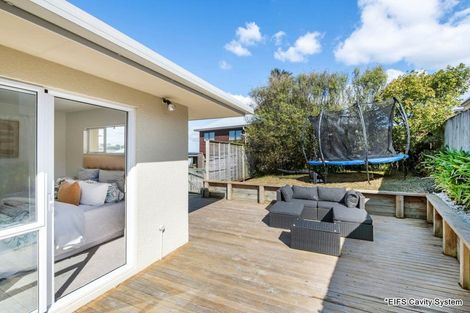 Photo of property in 2/57 Centorian Drive, Windsor Park, Auckland, 0632