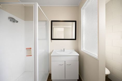 Photo of property in 4/211 River Road, Claudelands, Hamilton, 3214