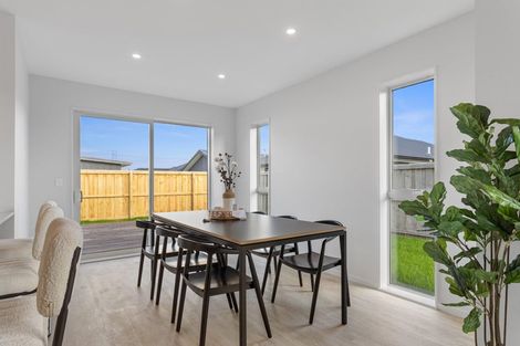 Photo of property in 32 Skibbereen Drive, Halswell, Christchurch, 8025