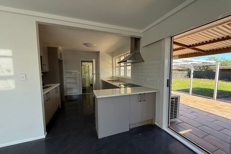 Photo of property in 36 Rathgar Road, Henderson, Auckland, 0610