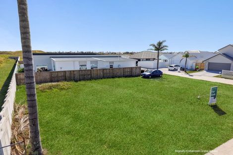 Photo of property in 1 Lorata Close, Papamoa Beach, Papamoa, 3118