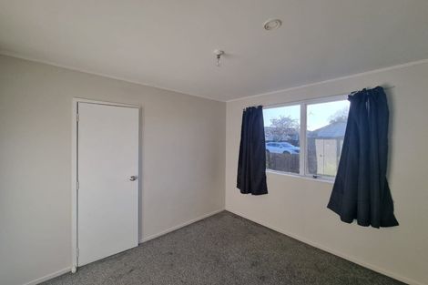 Photo of property in 2/14 Trimdon Street, Randwick Park, Auckland, 2105