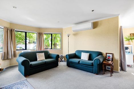 Photo of property in 10 Mckenzie Place, Rototuna North, Hamilton, 3210