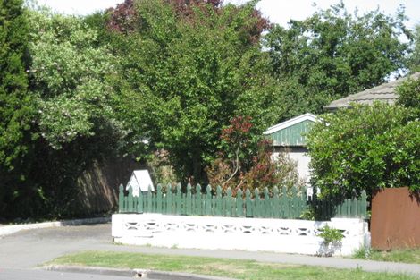 Photo of property in 12 Logie Place, Bromley, Christchurch, 8062