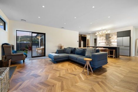 Photo of property in 16 Travertine Street, Cromwell, 9310