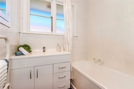 Photo of property in 1/74 Russley Road, Russley, Christchurch, 8042