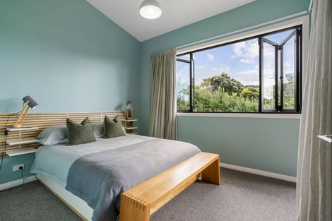 Photo of property in 200 Onemana Drive, Onemana, Whangamata, 3691