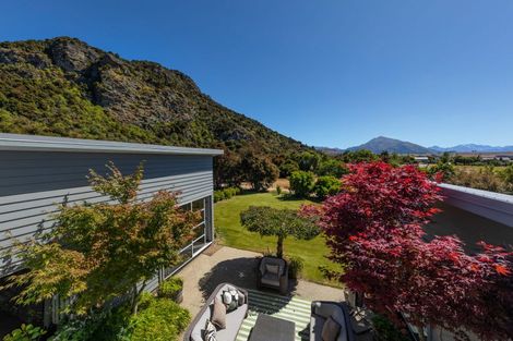 Photo of property in 11 Ewing Place, Albert Town, Wanaka, 9305