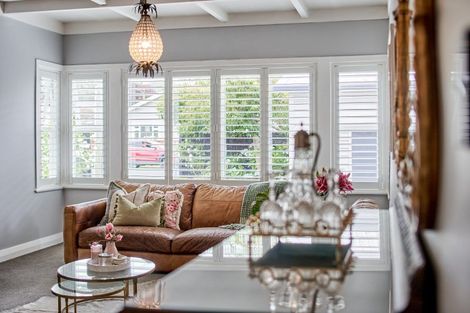 Photo of property in 71 Hautana Street, Woburn, Lower Hutt, 5010