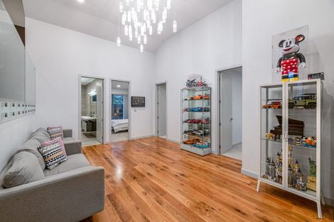 Photo of property in 120 San Valentino Drive, Henderson, Auckland, 0612