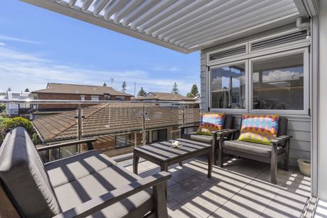 Photo of property in 1 Rita Street, Mount Maunganui, 3116