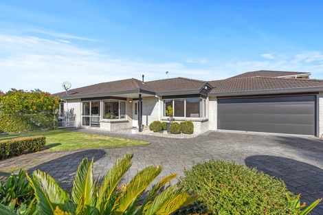 Photo of property in 45 Plateau Heights, Mount Maunganui, 3116
